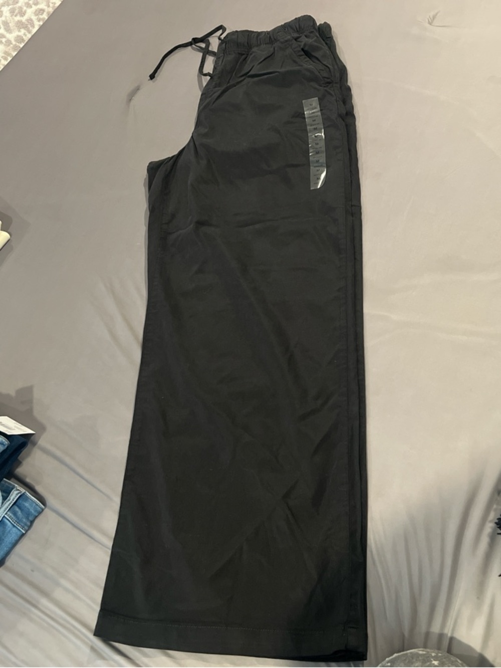 American Eagle Outfitters Black Drawstring Joggers